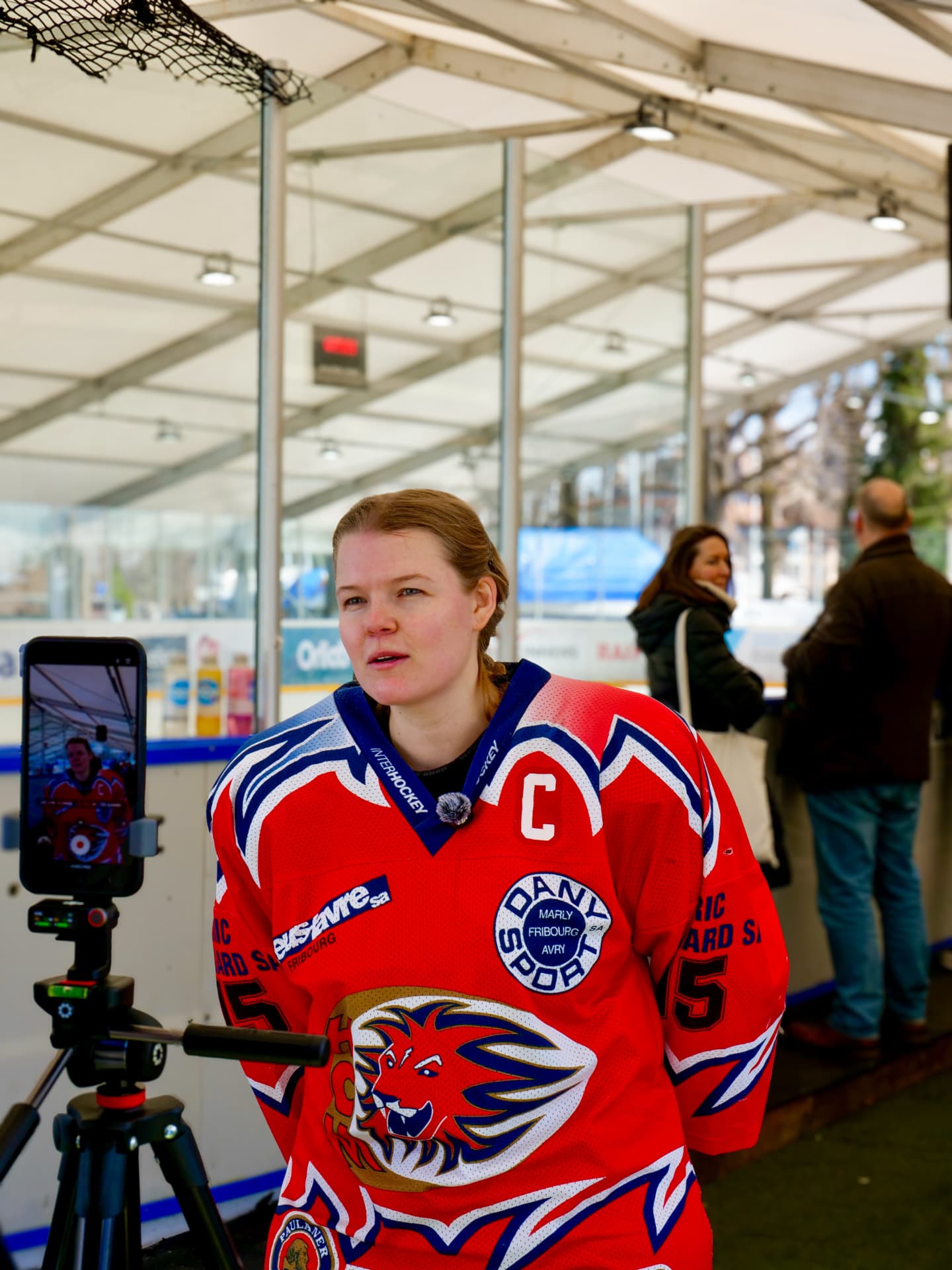 Interview d'une capitaine de hockey pour RecBulle Sport